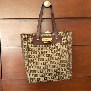 Made in Italy. Good condition.